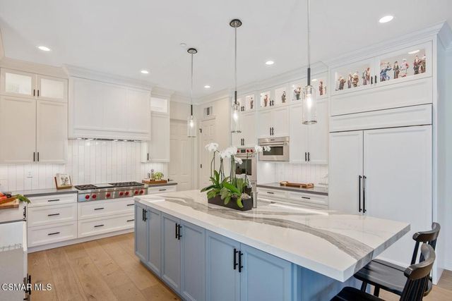 7124 Trevino Drive, Moorpark, CA 93021