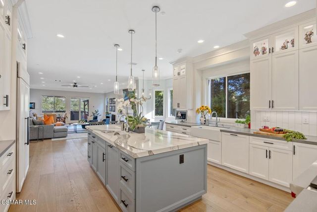 7124 Trevino Drive, Moorpark, CA 93021