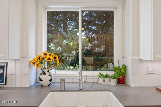 7124 Trevino Drive, Moorpark, CA 93021