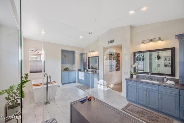7124 Trevino Drive, Moorpark, CA 93021