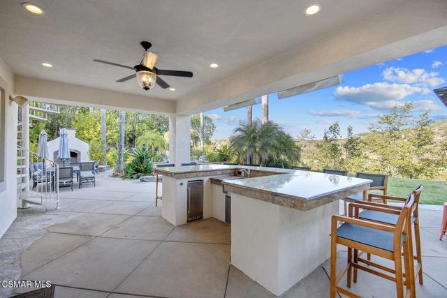 7124 Trevino Drive, Moorpark, CA 93021
