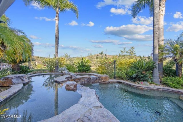 7124 Trevino Drive, Moorpark, CA 93021