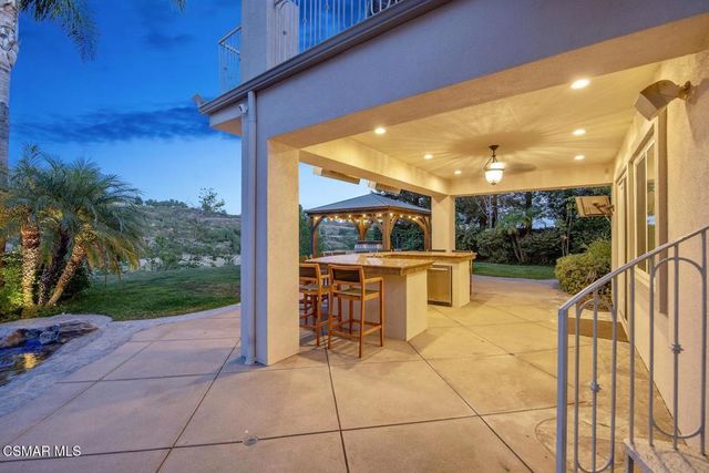 7124 Trevino Drive, Moorpark, CA 93021