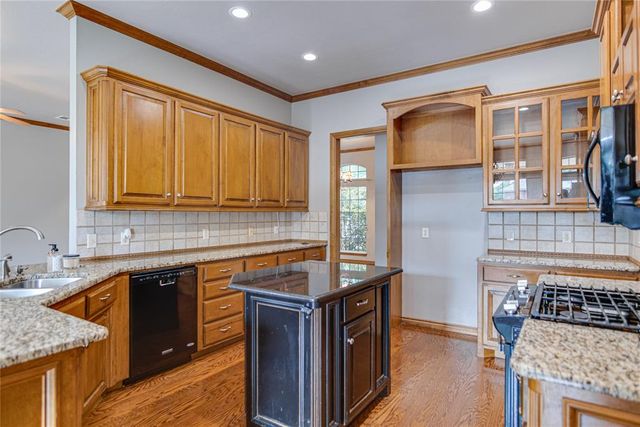 2408 Auburn Court, Edmond, OK 73012