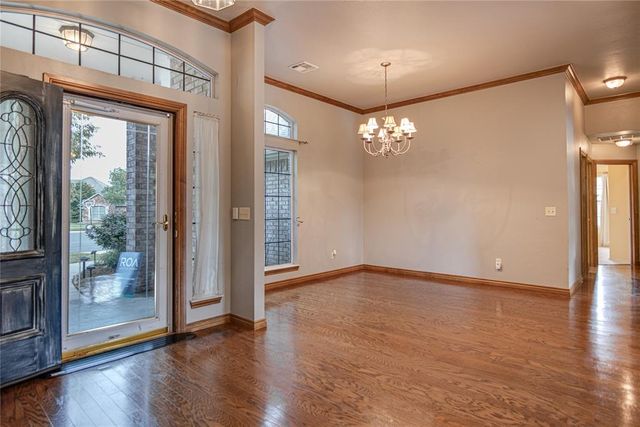 2408 Auburn Court, Edmond, OK 73012