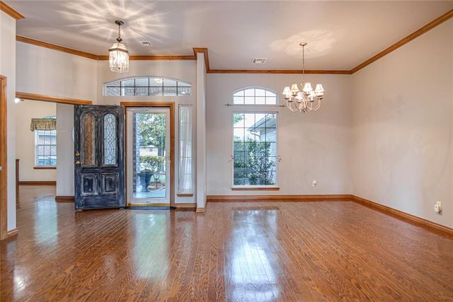 2408 Auburn Court, Edmond, OK 73012