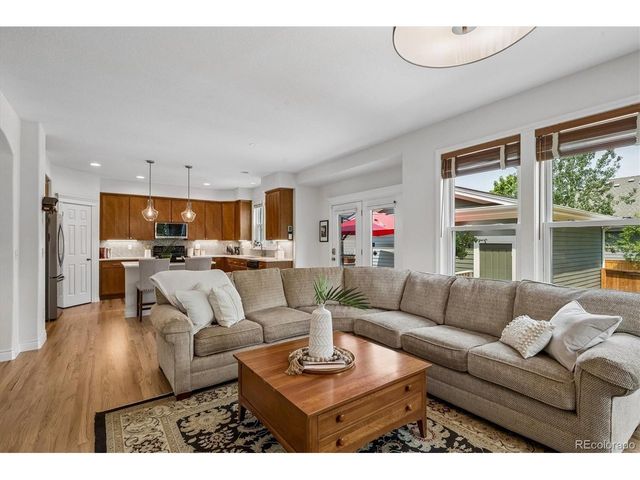 8895 E 28th Ave, Denver, CO 80238