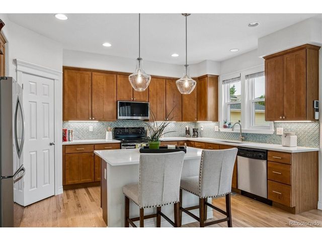 8895 E 28th Ave, Denver, CO 80238