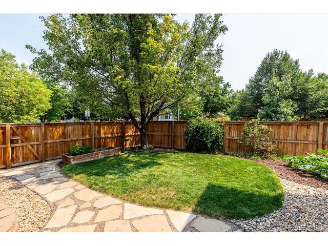 8895 E 28th Ave, Denver, CO 80238