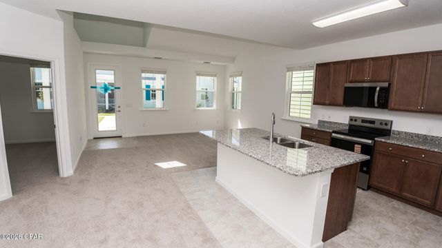 9400 DAYDREAM Drive, Panama City Beach, FL 32413