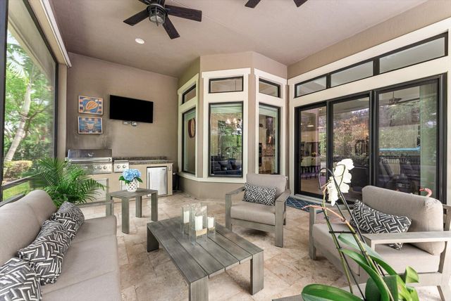9505 Kalmar Circle W, Parkland, FL 33076