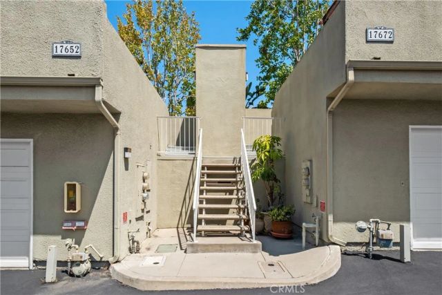 17652 Sergio Circle 202, Huntington Beach, CA 92647