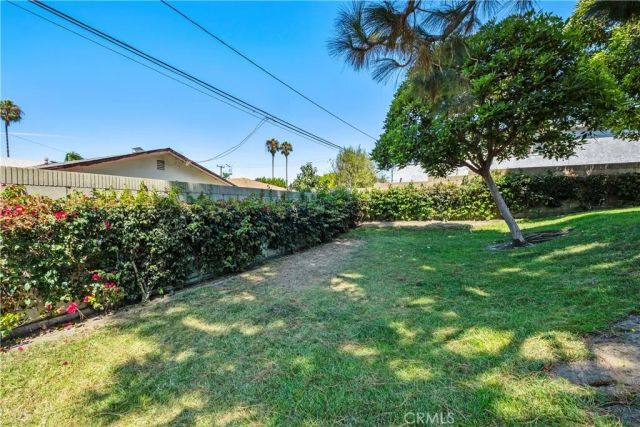 17652 Sergio Circle 202, Huntington Beach, CA 92647