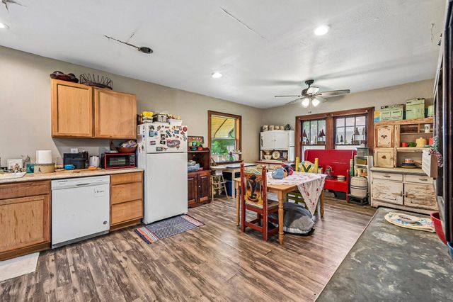5995 Linworth Road, Worthington, OH 43085