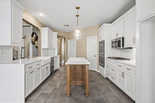 2822 Hazy Hillside Court, Houston, TX 77345