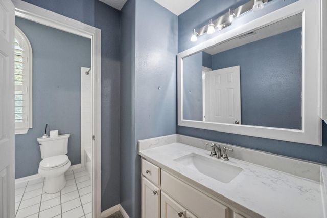 2822 Hazy Hillside Court, Houston, TX 77345