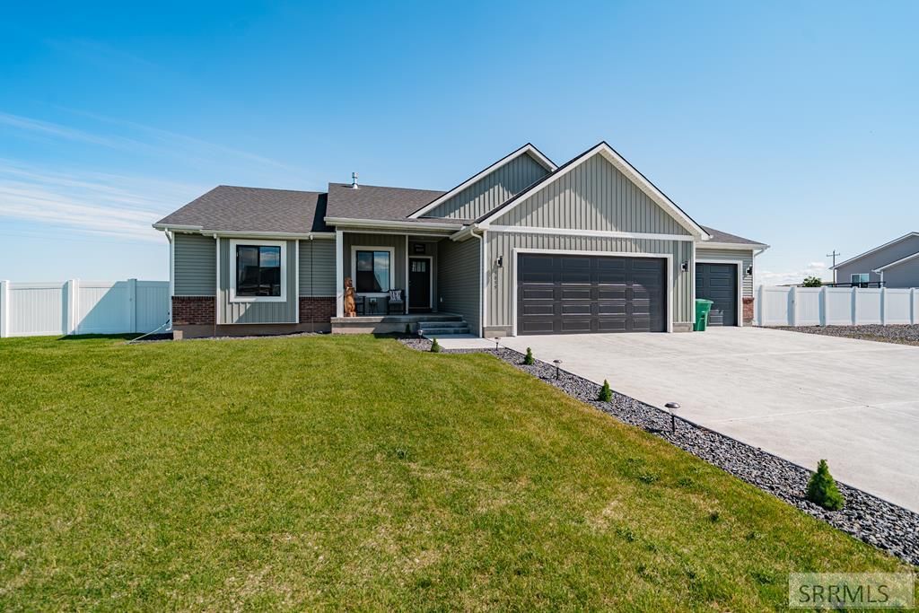5055 E Smith Drive, Iona, ID 83427