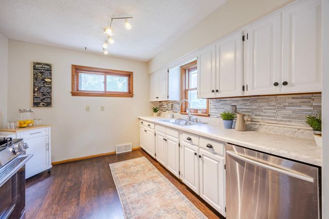 5425 32nd Avenue S, Minneapolis, MN 55417