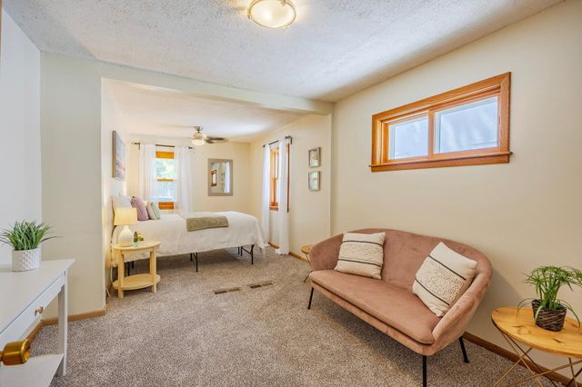 5425 32nd Avenue S, Minneapolis, MN 55417