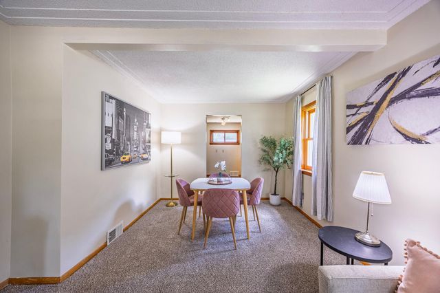 5425 32nd Avenue S, Minneapolis, MN 55417