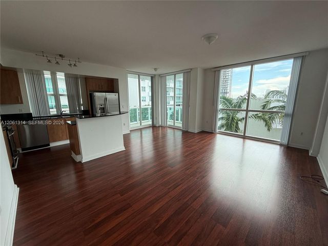 7910 Harbor Island 510, North Bay Village, FL 33141