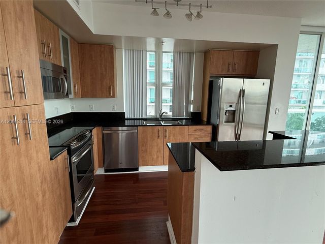 7910 Harbor Island 510, North Bay Village, FL 33141