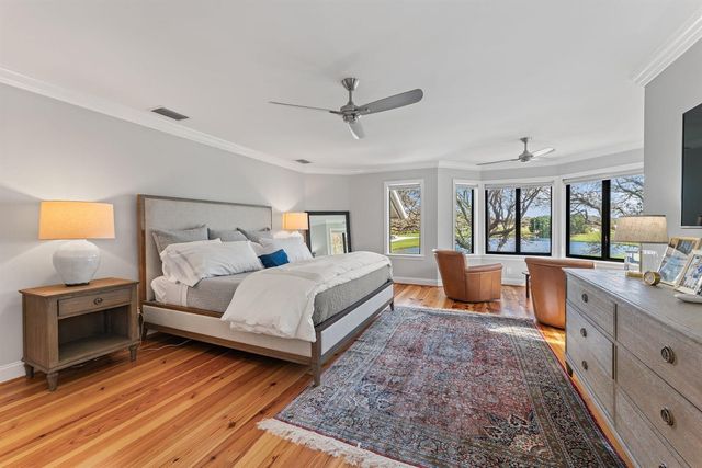18760 SE Pineneedle Lane, Jupiter, FL 33469