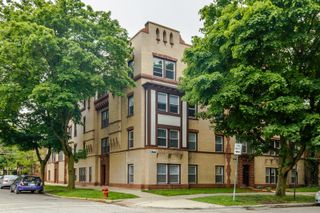 6750 N Hermitage Avenue 1, Chicago, IL 60626