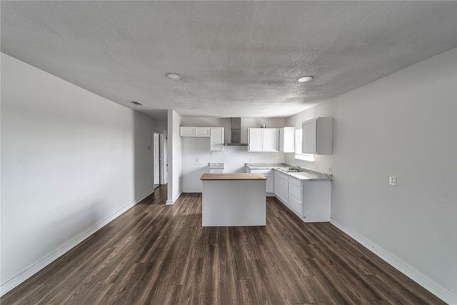 500 Vz County Road 3724, Wills Point, TX 75169