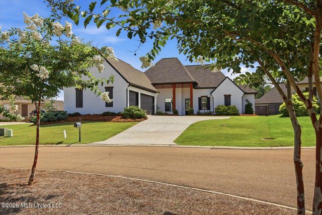 262 Reservoir Way, Brandon, MS 39047