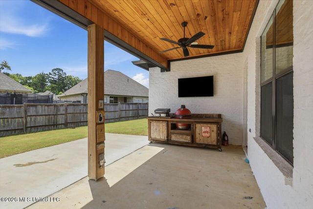 262 Reservoir Way, Brandon, MS 39047