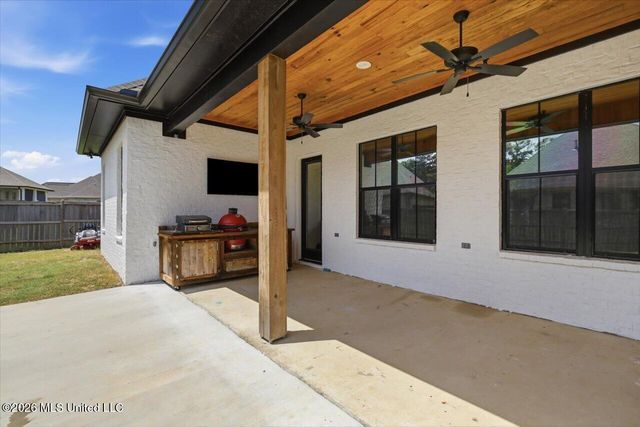 262 Reservoir Way, Brandon, MS 39047