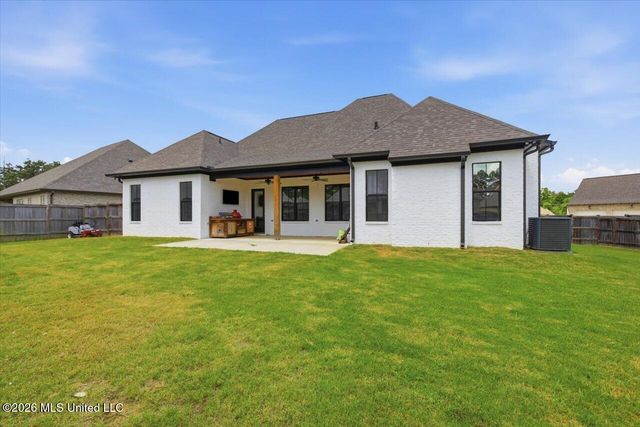 262 Reservoir Way, Brandon, MS 39047