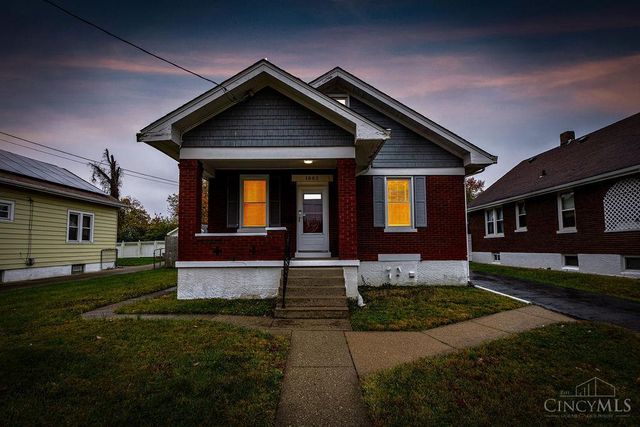 1965 Stevens Avenue, Cincinnati, OH 45231