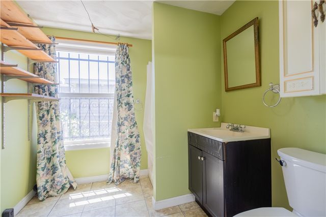126 Massachusetts Avenue, Providence, RI 02905