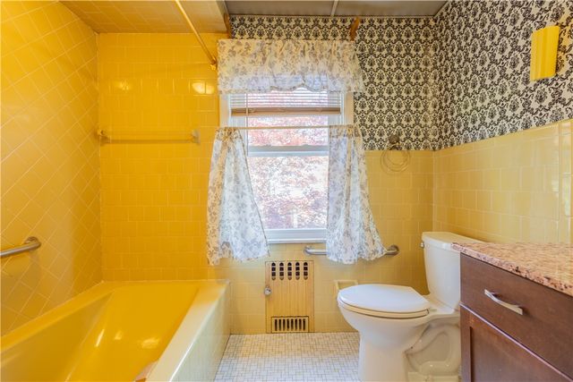 126 Massachusetts Avenue, Providence, RI 02905