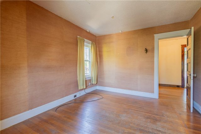 126 Massachusetts Avenue, Providence, RI 02905