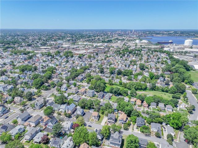 126 Massachusetts Avenue, Providence, RI 02905