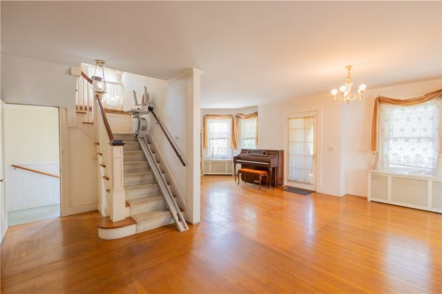 126 Massachusetts Avenue, Providence, RI 02905