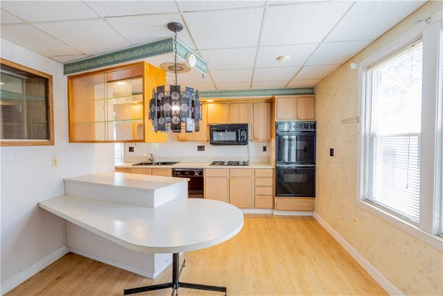 126 Massachusetts Avenue, Providence, RI 02905