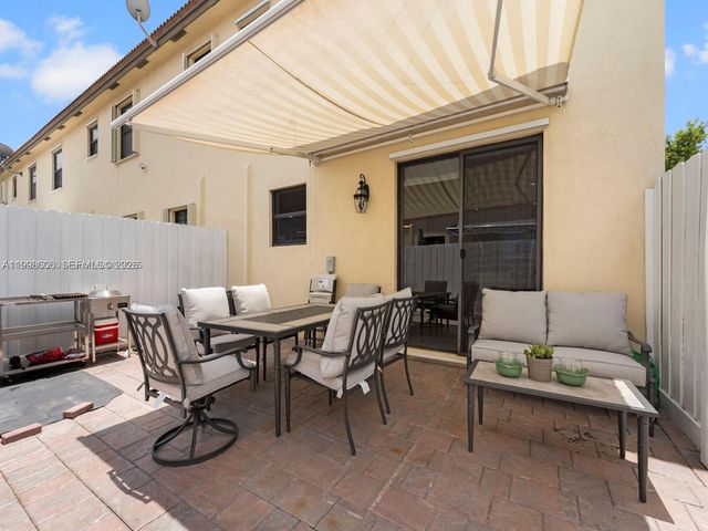 8781 NW 98th Ct 8781, Doral, FL 33178