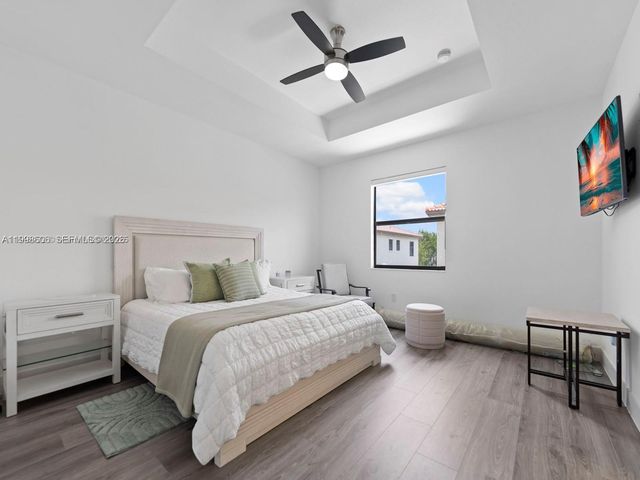 8781 NW 98th Ct 8781, Doral, FL 33178