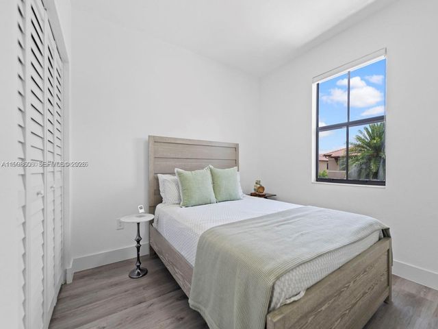 8781 NW 98th Ct 8781, Doral, FL 33178