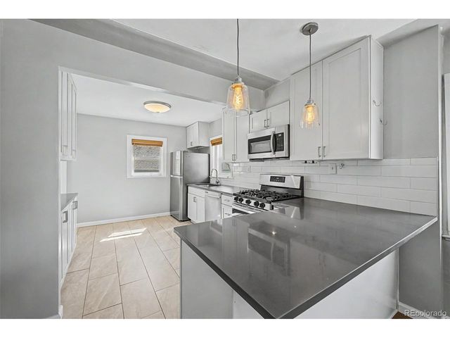 1660 Yarrow St, Lakewood, CO 80214