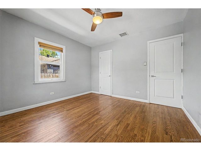 1660 Yarrow St, Lakewood, CO 80214