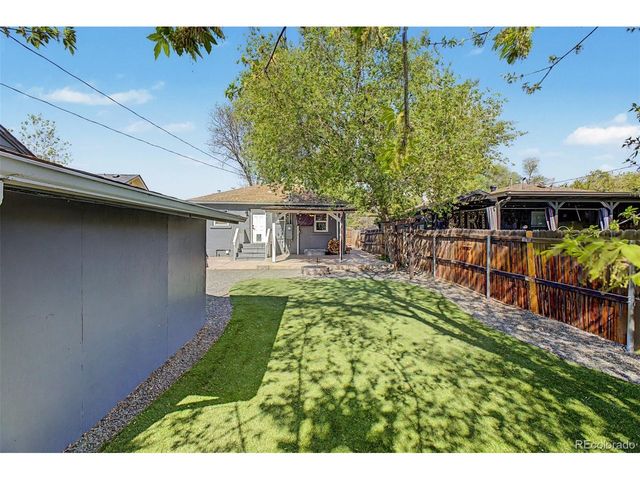 1660 Yarrow St, Lakewood, CO 80214