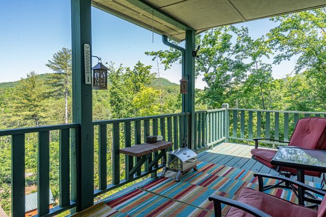 81 Trinity Drive, Murphy, NC 28906