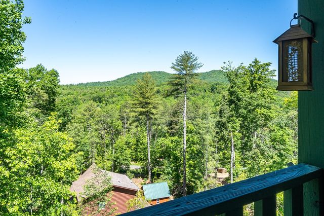 81 Trinity Drive, Murphy, NC 28906