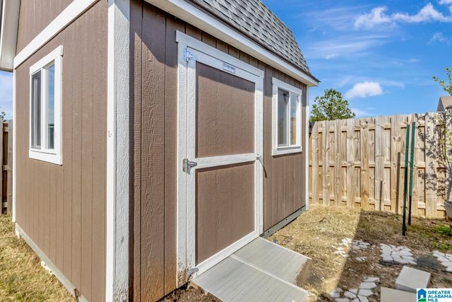 188 WATERFORD LAKE DRIVE, Calera, AL 35040