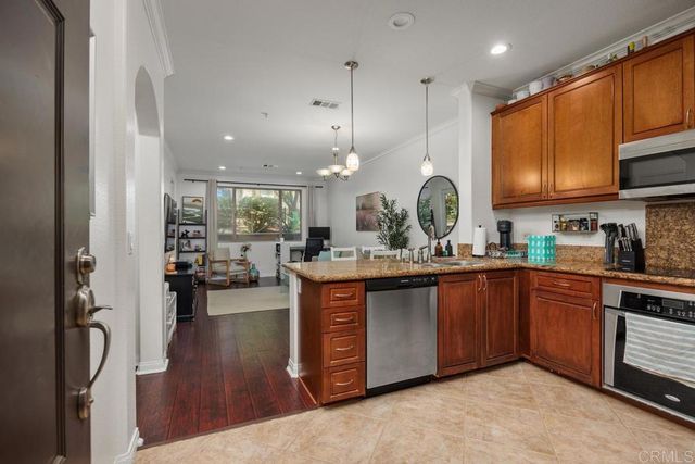 3887 Pell Place 126, San Diego, CA 92130